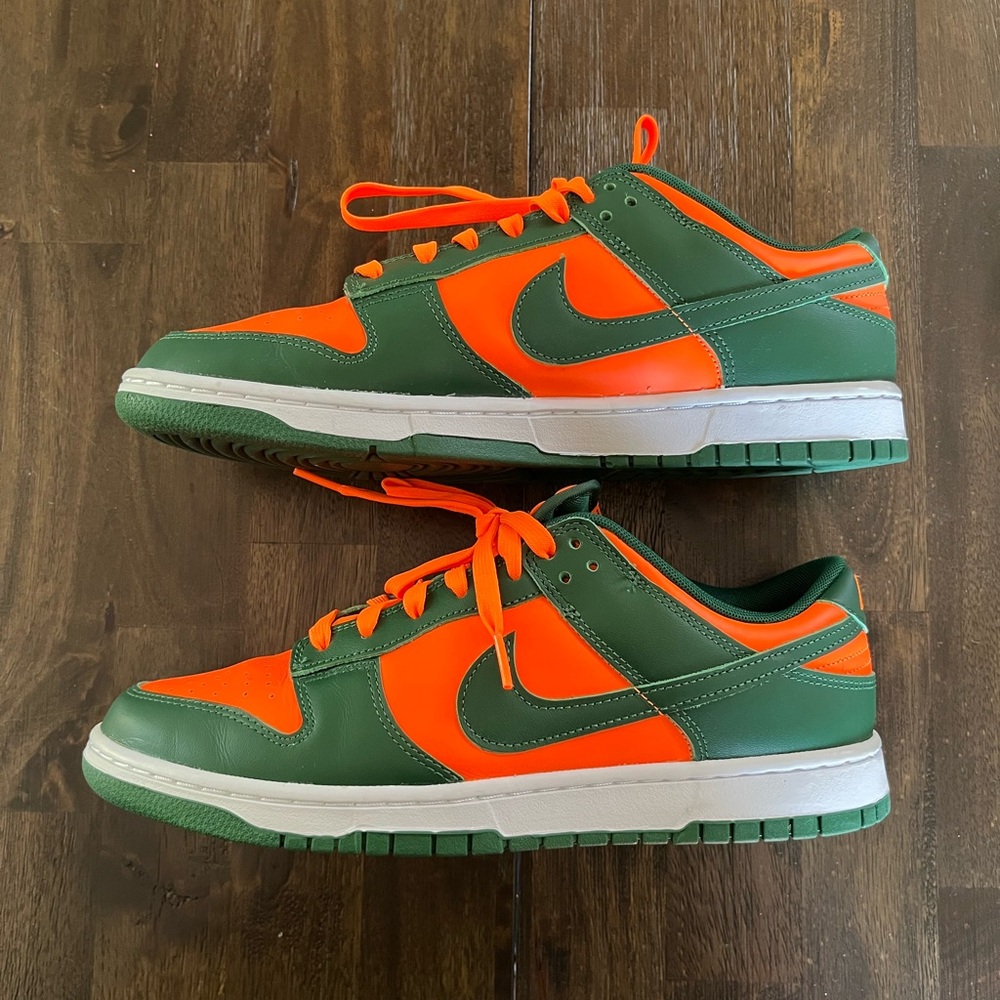 Nike Dunk Low Miami Hurricanes - Picture 2 of 5